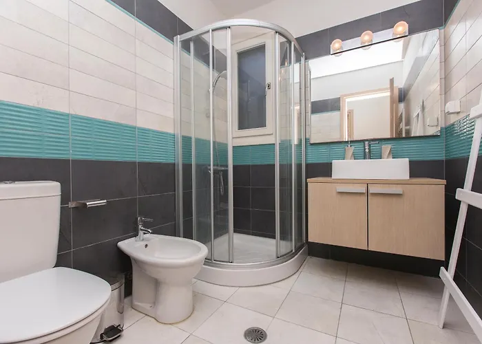 Aurora Naxos Στελίδα