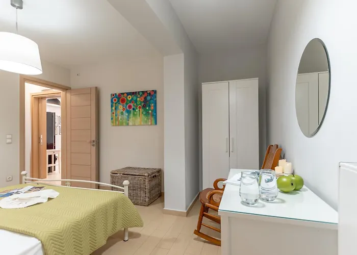 Aurora Naxos Στελίδα